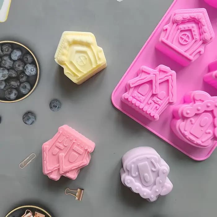 Moule de cuisson en Silicone pour maison en pain d'épices, bougie de noël, fournitures de fabrication de savon, outil de décoration de gâteaux, cire d'aromathérapie, fondre la cuisine