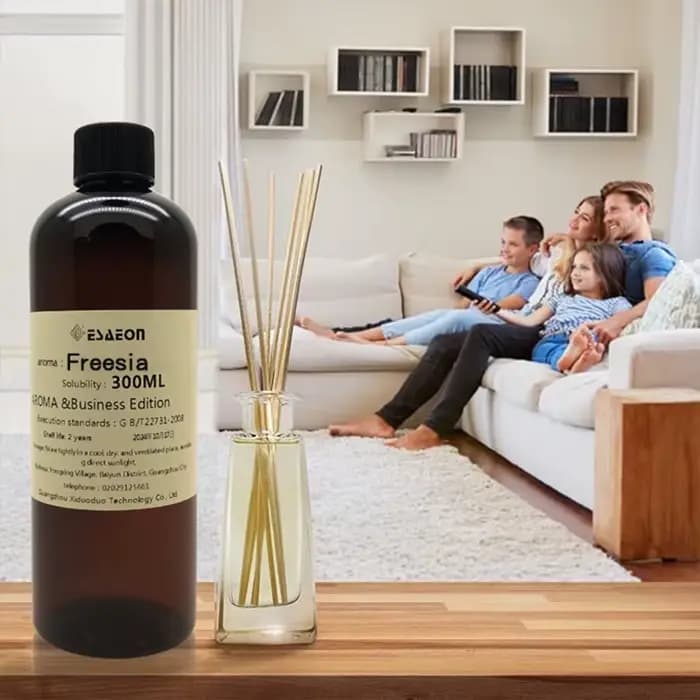 ESAEON 300ml (10.15 fl.oz) Huiles Essentielles de Fleur de Gardénia - Liquide de Recharge pour Diffuseur d'Hôtel/Bar