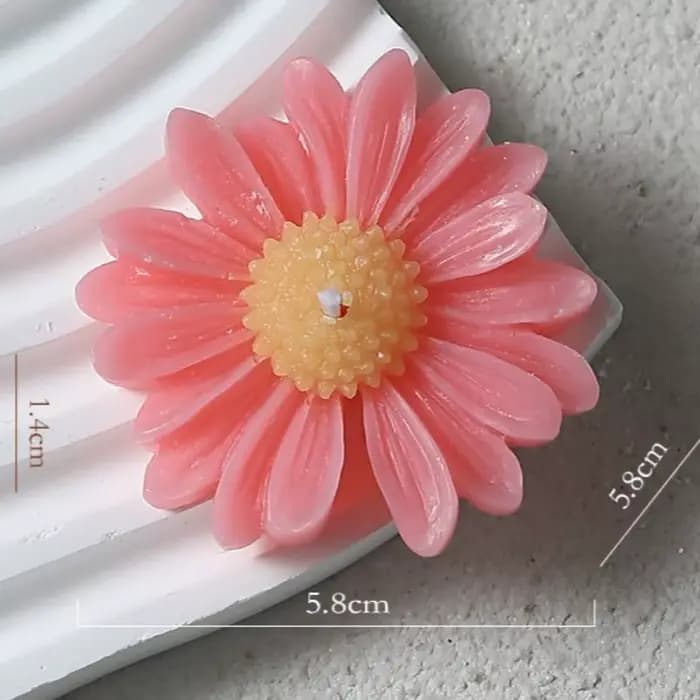 Bougies colorées en forme de marguerite, bougies parfumées florales faites à la main pour la décoration de la maison, cadeaux d'anniversaire et d'aromathérapie de mariage