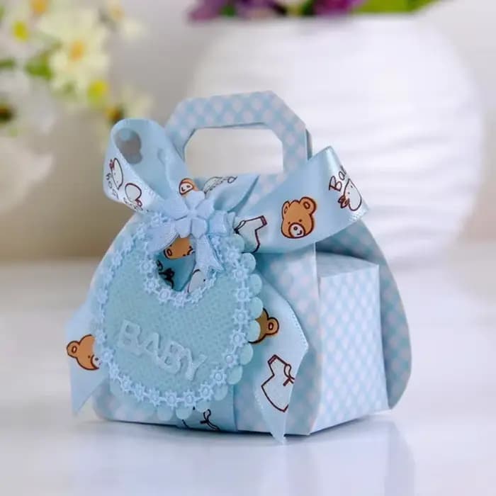 Boîte à bonbons de célébration de bébé, 50 pièces, bricolage, boîte-cadeau de fête prénatale, magnifiquement avec étiquette de bavoir et ruban, boîte d'emballage cadeau
