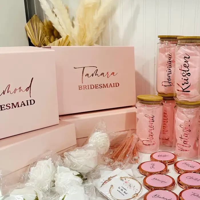 Coffret cadeau personnalisé pour fête nuptiale, cadeaux de demoiselle d'honneur, boîtes d'enterrement de vie de jeune fille avec ruban, boîte cadeau magnétique vide pour mariage, noël