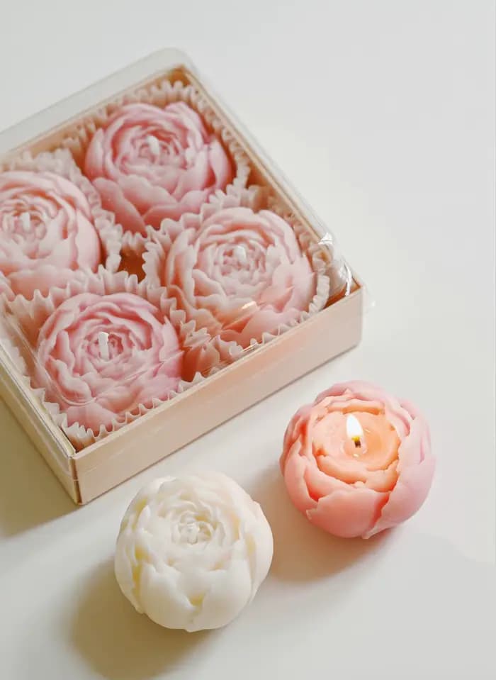 Bougie en cire de soja en forme de fleur de rose, lot de 4 coffrets cadeaux, bougies décoratives sans fumée faites à la main pour la décoration de la maison, anniversaire, cadeaux de mariage