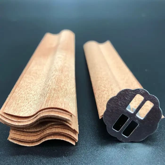 Mèches en bois naturel en forme de flamme, avec support de Base, mèche de bougie, noyau de cire, fournitures artisanales pour la fabrication de bougies, cire parfumée de soja ondulée, 10 pièces