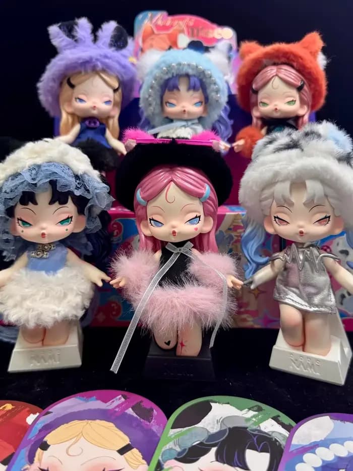 Nouveau produit en Stock Dododonami minuit Disco boîte aveugle à la mode Figurine ornement de bureau sac suspendu comme cadeau Surprise pour Gir