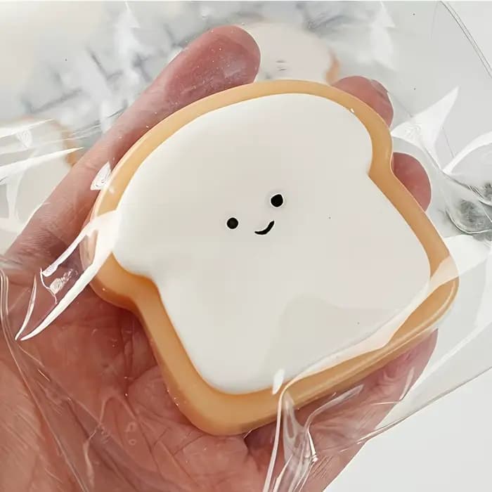 1 pièce Toast Ultra-Doux et Moelleux, Accessoire Anti-Stress pour Fêtes d'Anniversaire, Cadeau de Noël pour Collègues et Étudiants