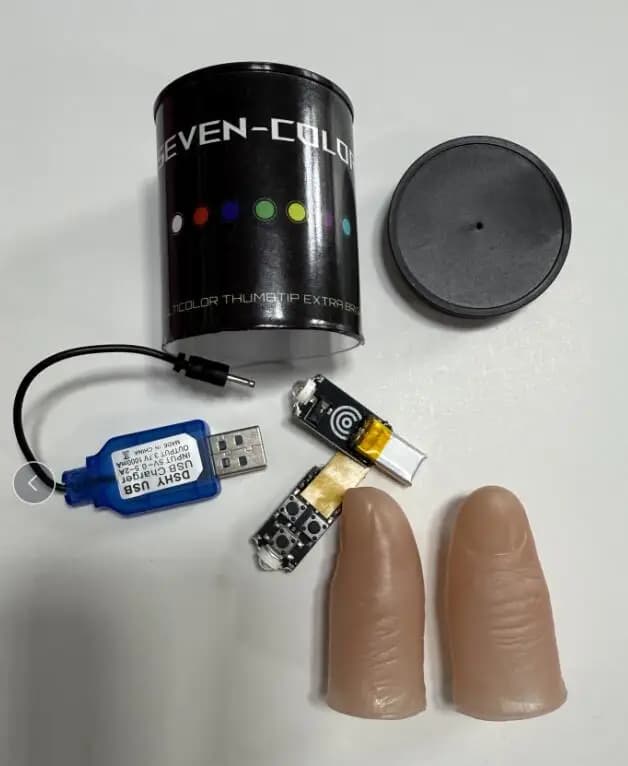 1 paire Super lumière LED embouts de pouce cinq couleurs scène tour de Magie Magie magiciens accesso