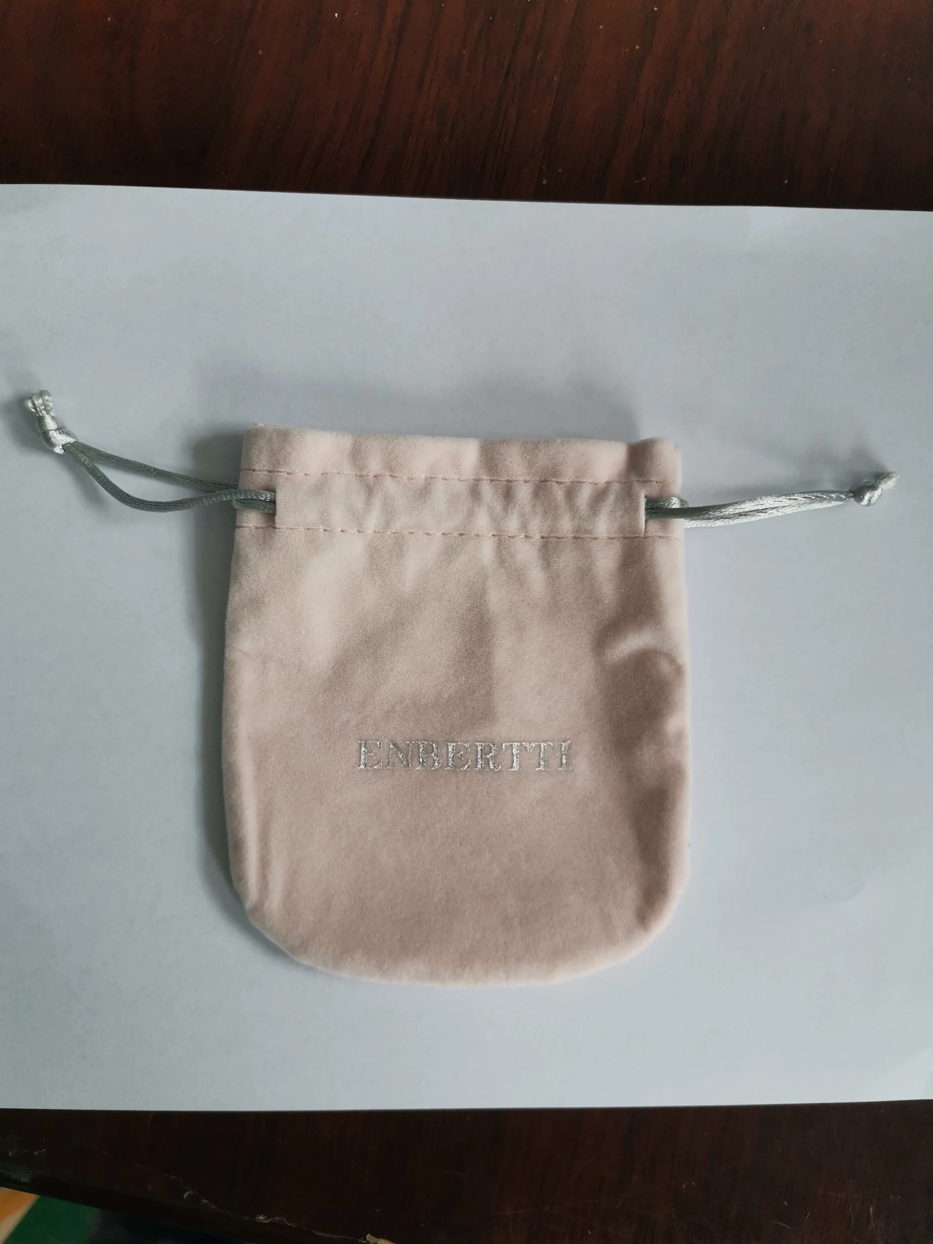 Boîte d'emballage de bijoux personnalisée avec logo privé, sac GT, présentoir en papier noir et blan