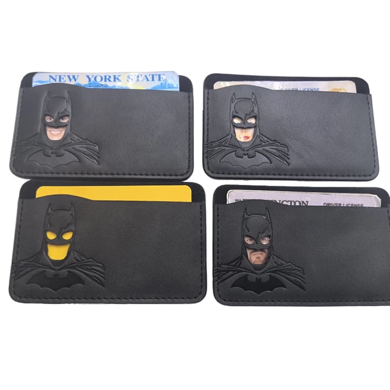 Porte-carte d'identité en cuir personnalisé avec motif de masque de super-héros, excellente option c