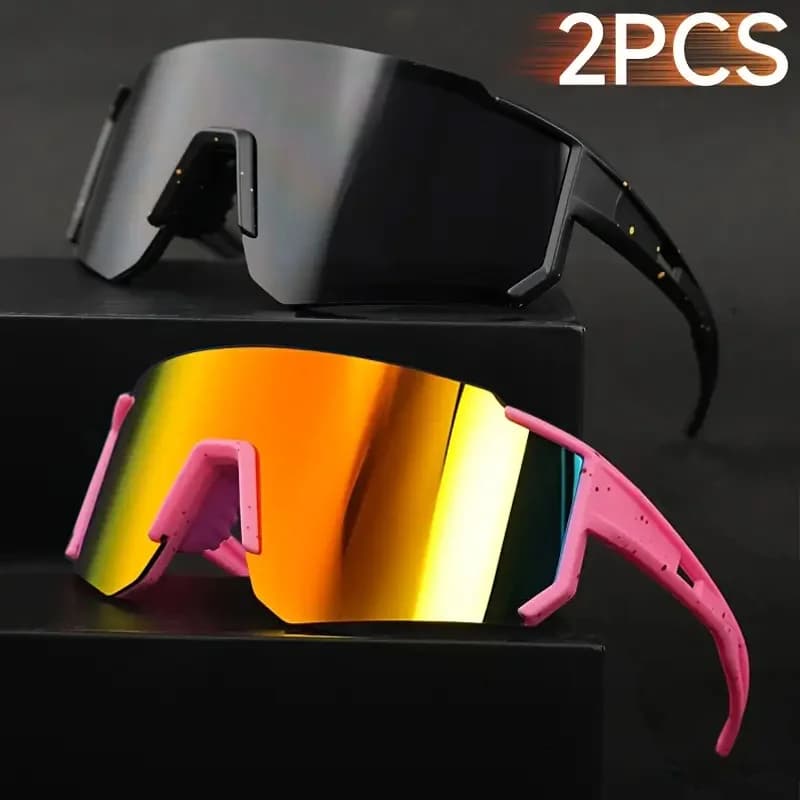 Les lunettes tendance pour hommes et femmes sont idéales comme cadeaux de vacances.