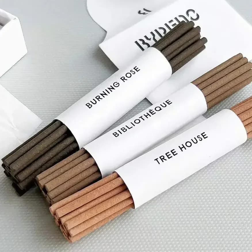 Byredo 60 pièces bâtons d'encens Trois Encens coffret cadeau Bibliothèque arbre maison brûlant Rose 