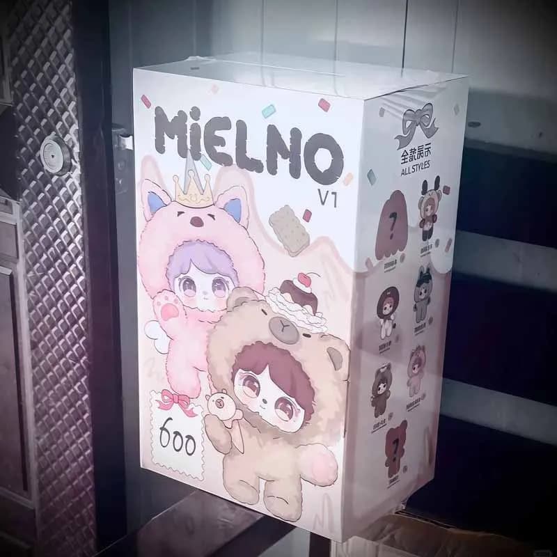 Mielno 1.0 Honey Community 600% Big Doll Series Blind Box Super Beautiful Vinyl Doll Mysterious Gift