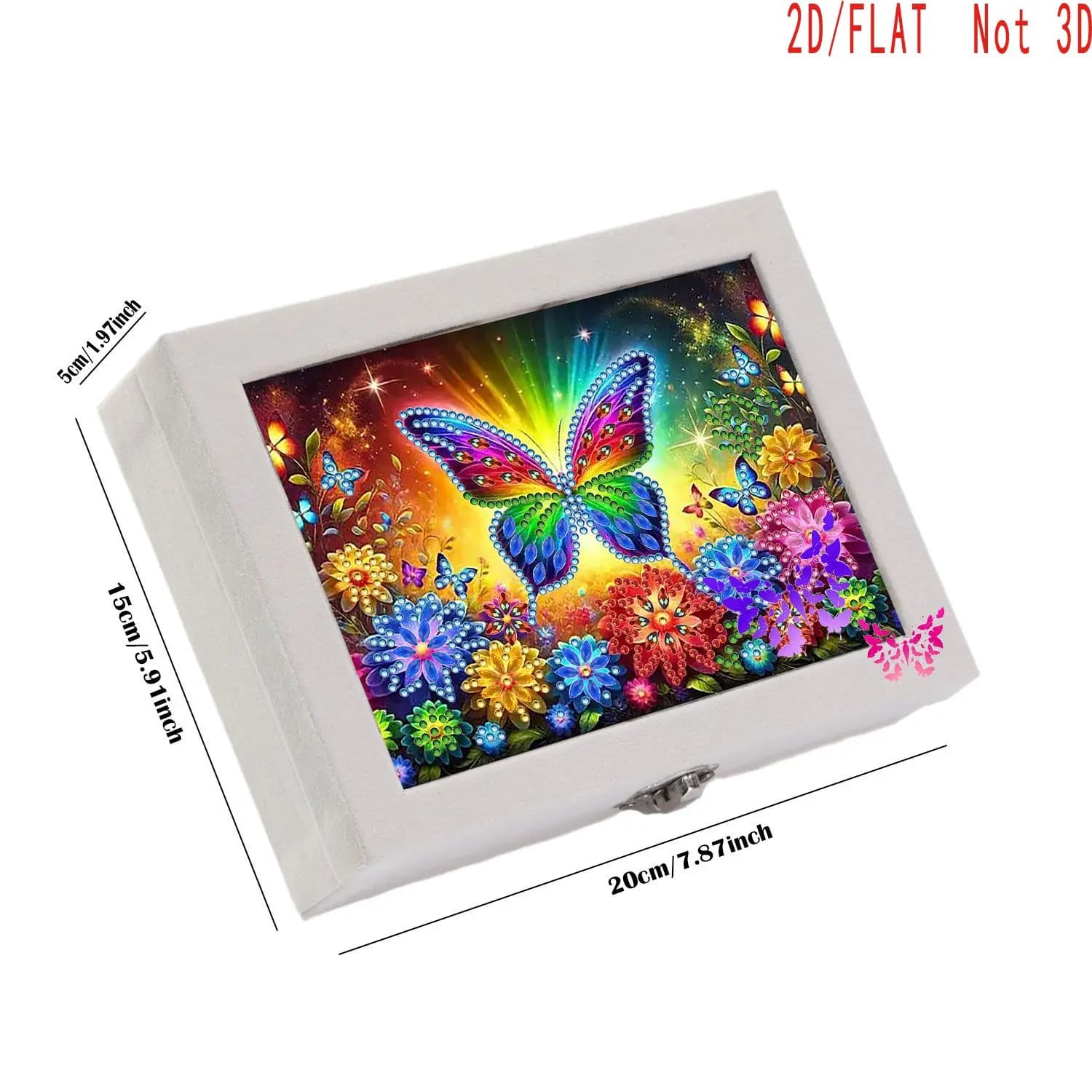 Un coffret à bijoux avec peinture diamant coloré DIY, avec des motifs floraux et papillons colorés, 