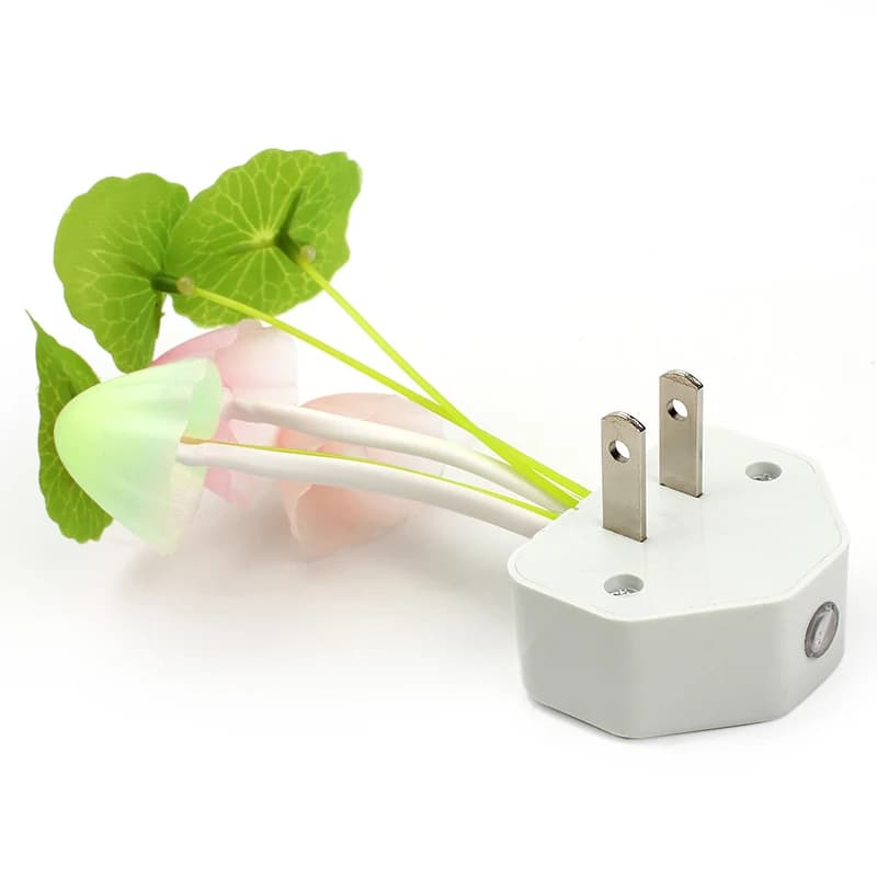 Capteur de prise européenne LED beau capteur de lumière romantique abajur infantil champignon veille