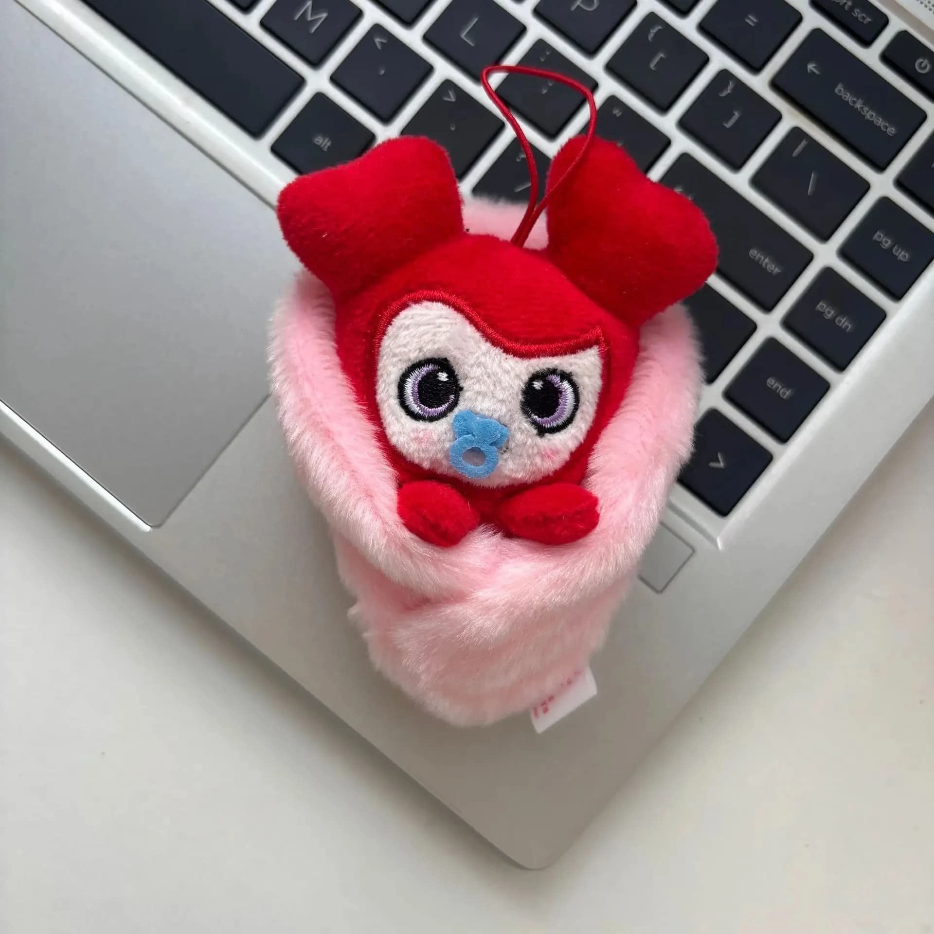 Pendentif en peluche adorable Momo, inspiré des personnages de Korean Park Jihyo Hirai Momo Sun Chae