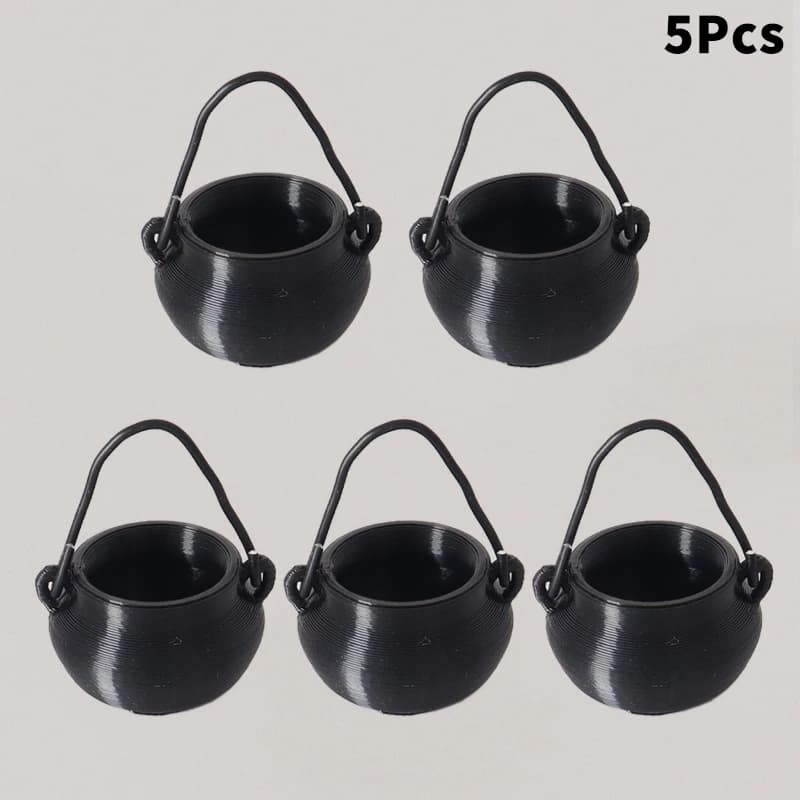 Pack d'accessoires pour maison de poupée 4/5 pièces avec mini poêle suspendu, marmite et tas de feu 
