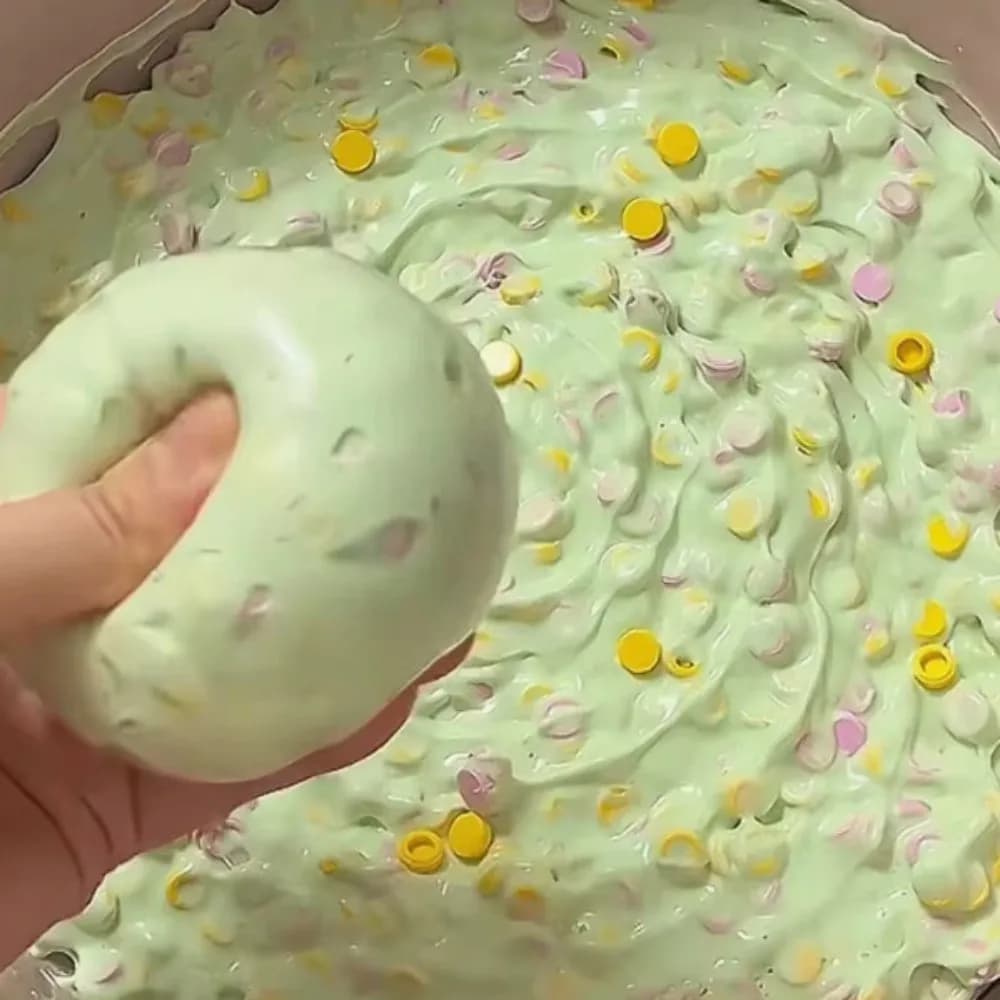 Cadeau fantaisie : Boule de simulation créative faite à la main, douce au toucher, compressible et m