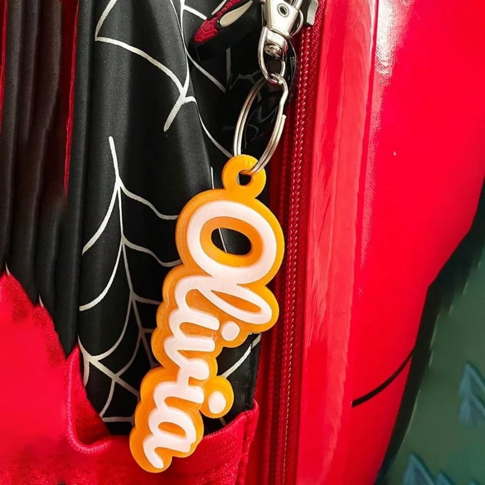 Porte-clés personnalisé en acrylique 3D couleur rouge-orange, étiquette de bagage, nom de sac à dos,