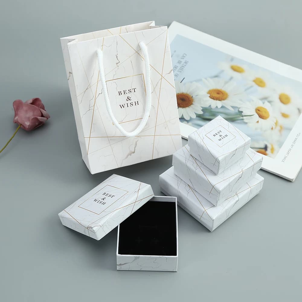 Organisateur d'emballage de bijoux, pochette cadeau pour fête, mariage, noël, petites pochettes pour emballage, sacs pour boîte et sac d'affaires