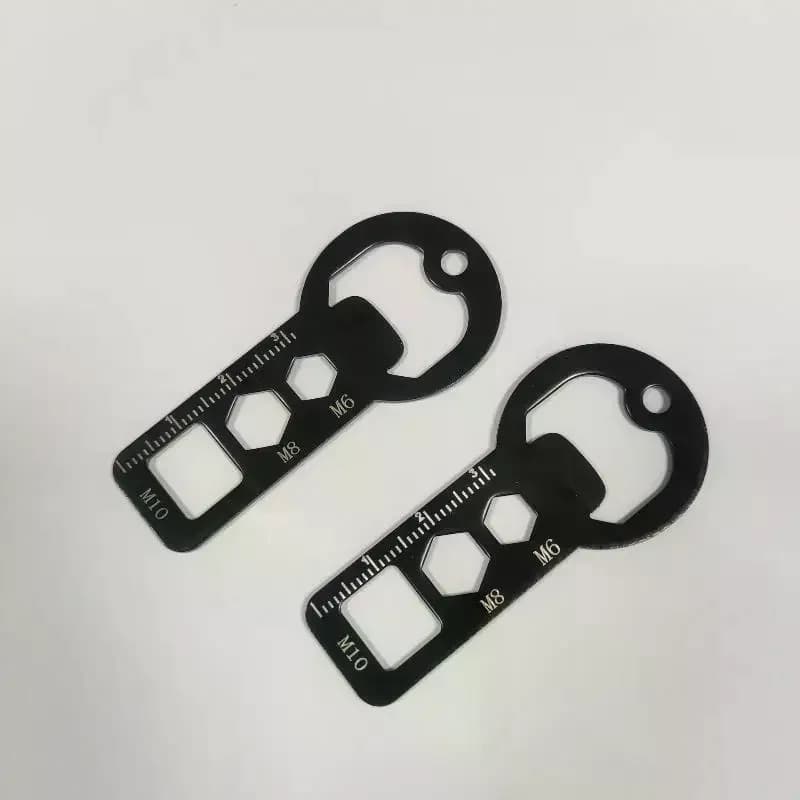 Outil porte-clés multifonctionnel - Ouvre-bouteille