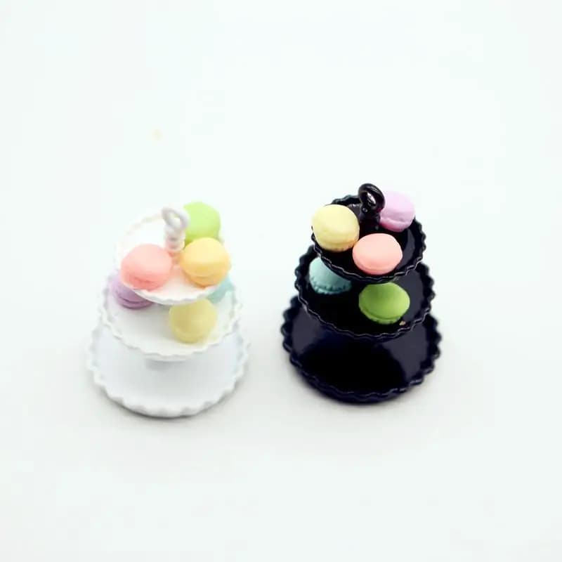 NOUVEAU 1 pièce Plateau à gâteau miniature pour maison de poupée, modèle de simulation, support à gâteau miniature, jouet décoratif, accessoires de décoration de scène pour maison de poupée