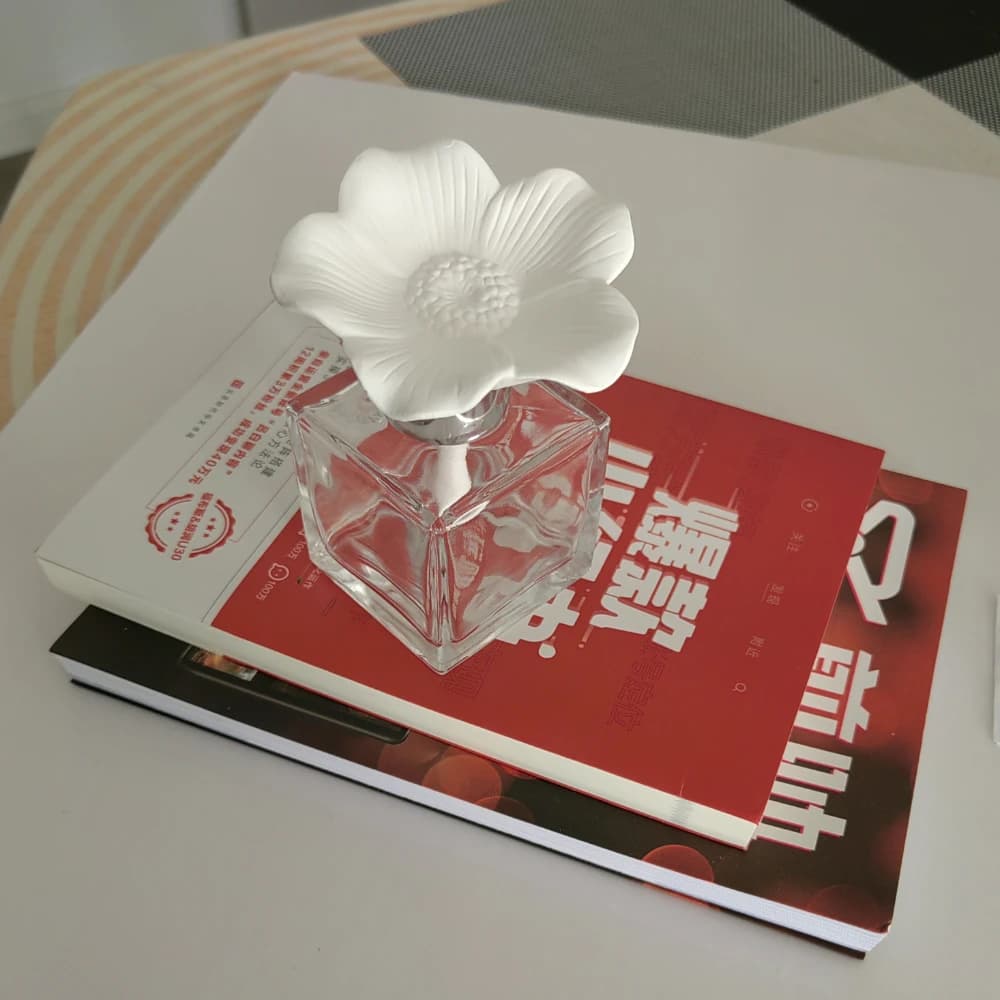 Diffuseur de fleurs en céramique fabriqué à la main, décor de parfum de maison, diffuseur d'aromathérapie pour bureau, chambre à coucher et toilettes