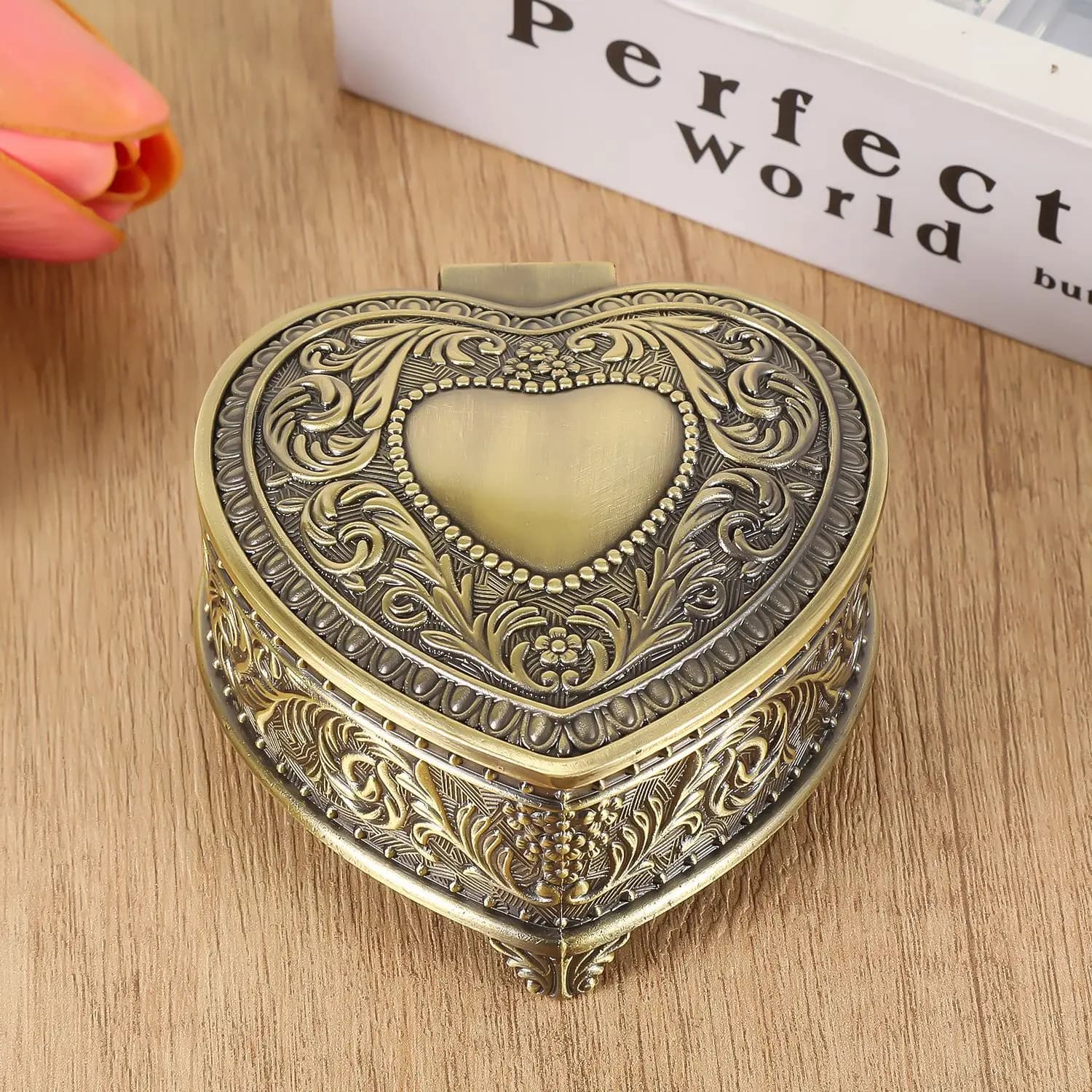 Boîte à bijoux en étain, boîte de rangement pour colliers, bagues, boucles d'oreilles et autres bijoux, décoration de table, cadeau pour la Saint-Valentin.