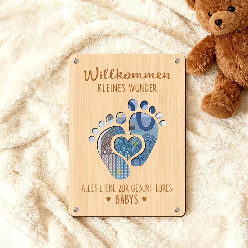 Carte de vœux en bois, signe de naissance de bébé avec empreinte et cœur