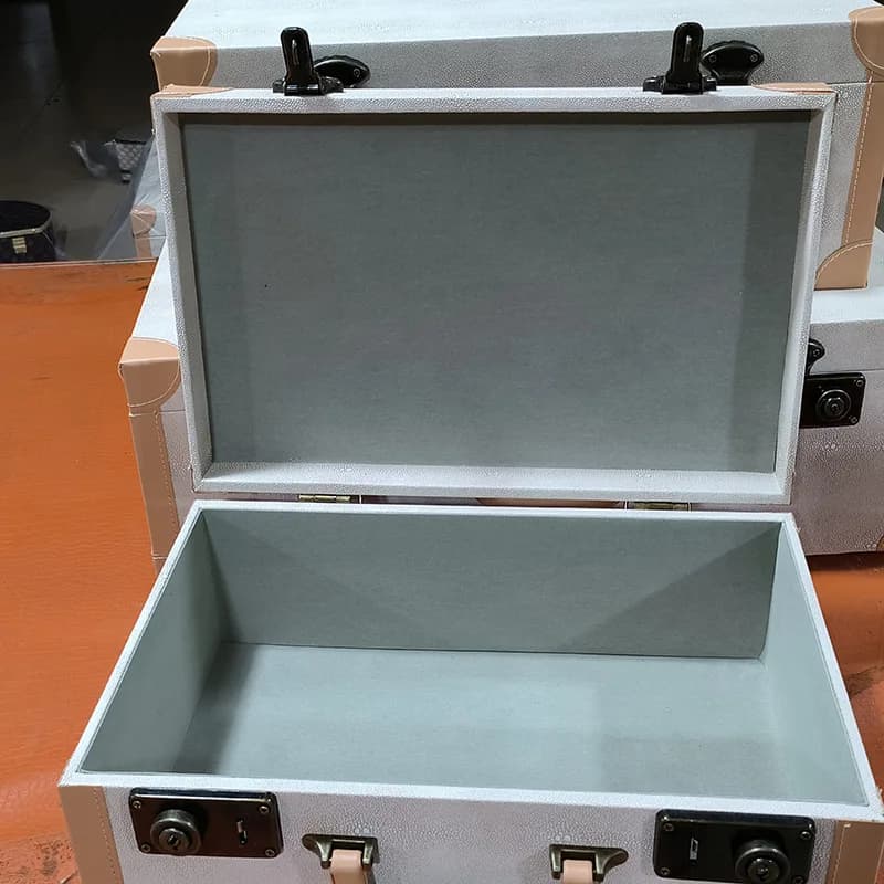 Boîte de rangement de bureau