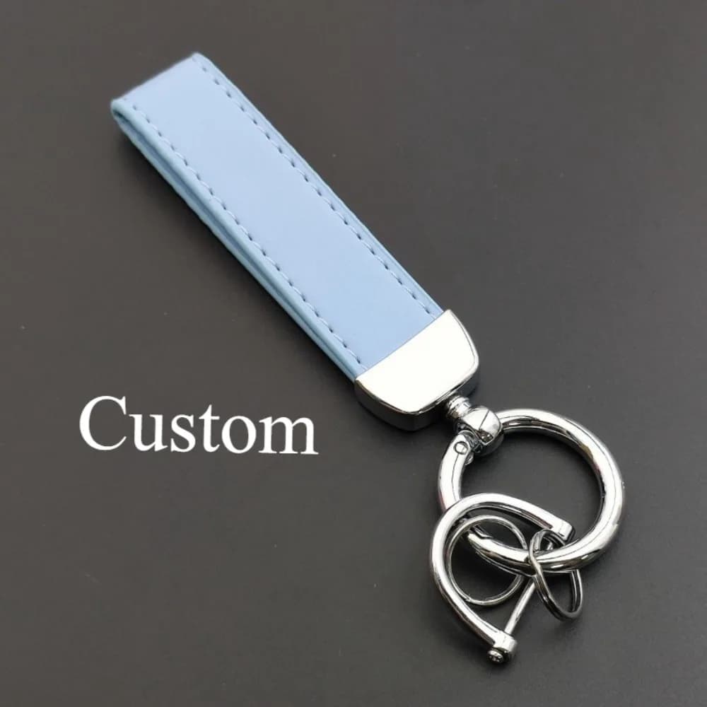Porte-clés universel personnalisable en cuir, nouveau modèle, accessoires, texte, nom, porte-clés pour homme, sac à dos, moto, cadeau, personnalisable
