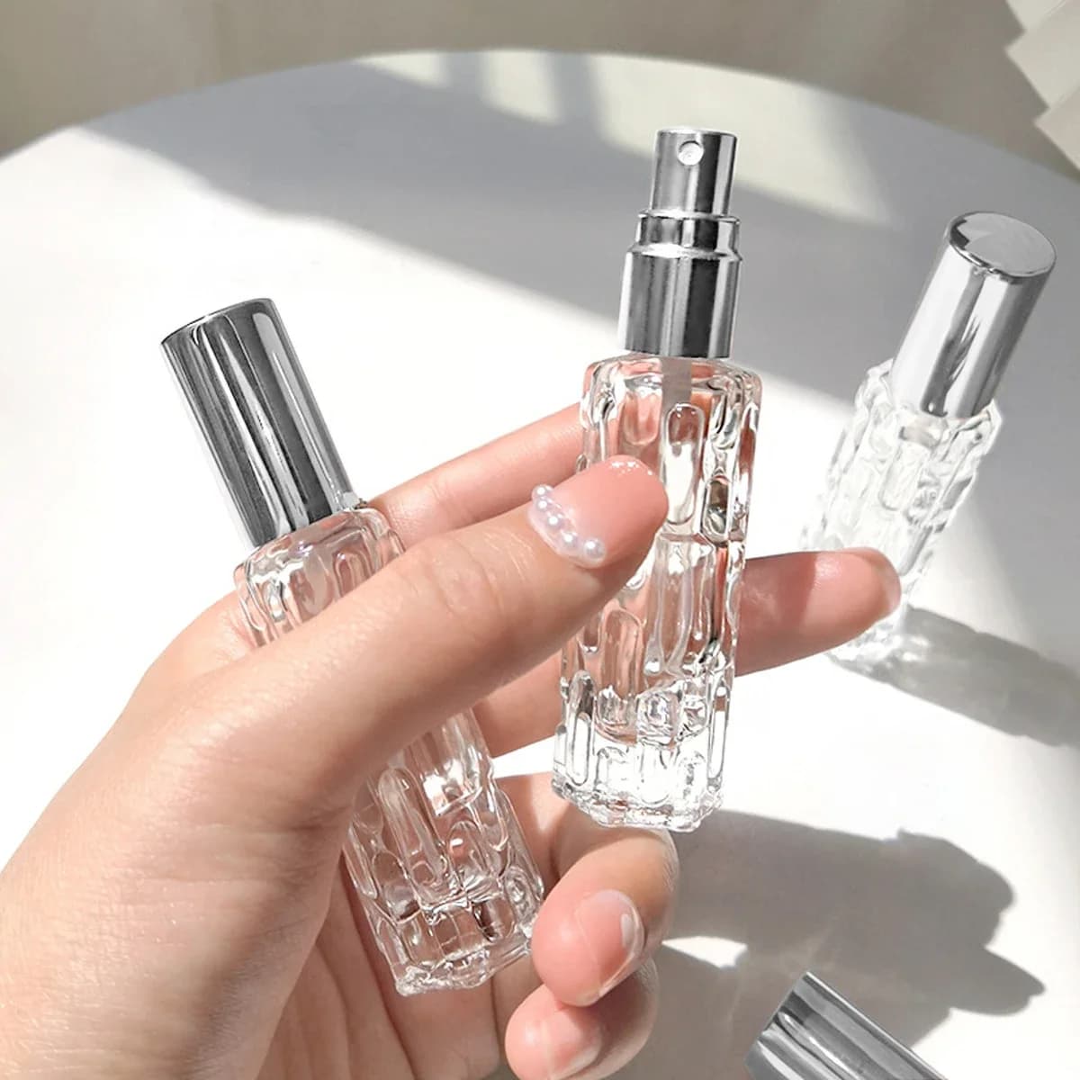 Flcopropriété vaporisateur de parfum en verre, ligne en aluminium, pulvérisateur de brouillard, tête de distributeur de parfum, bouteille africaine de voyage, 10ml, 1 pièce