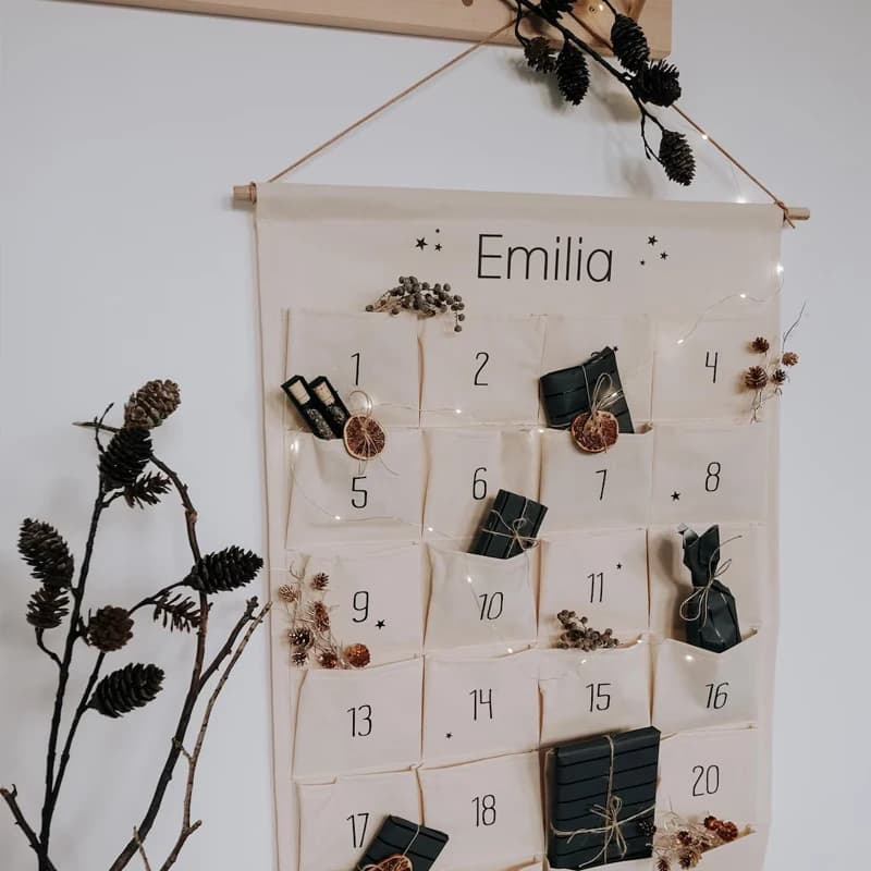 Calendrier de l'Avent personnalisé avec 24 poches, nom personnalisé, compte à rebours de noël, cadeau pour toute la décoration de fête de noël, accessoires