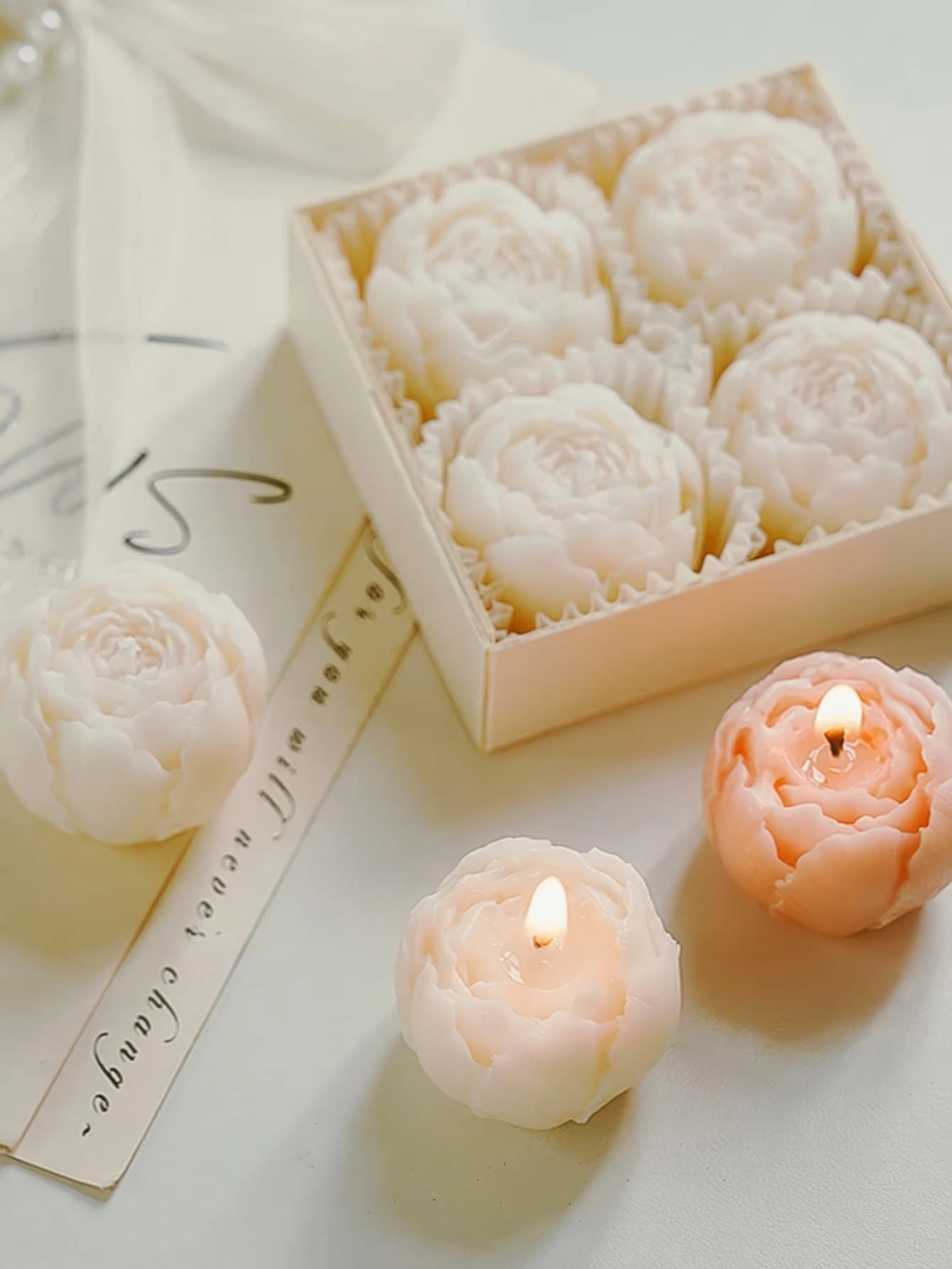 Bougie en cire de soja en forme de fleur de rose, lot de 4 coffrets cadeaux, bougies décoratives sans fumée faites à la main pour la décoration de la maison, anniversaire, cadeaux de mariage
