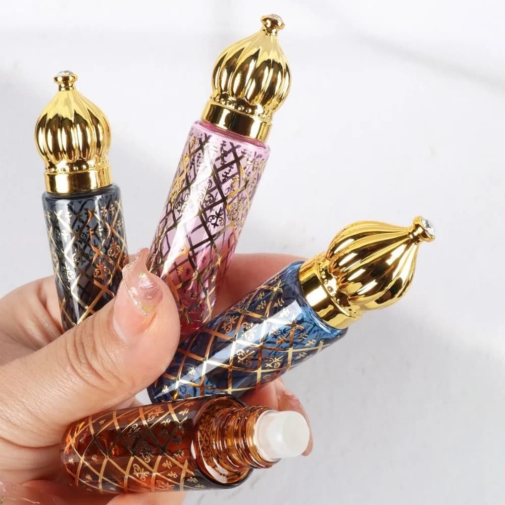 Nouveau 8ml vide bouteille de parfum couleur emballage rouleau boule Mini bouteille d'huile essentielle verre Portable bouteille en verre accessoire de voyage