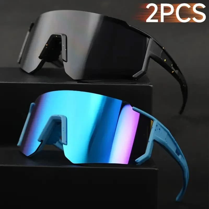 Les lunettes tendance pour hommes et femmes sont idéales comme cadeaux de vacances.