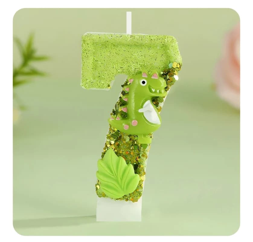 Cadeau d'anniversaire pour garçon, bougie décorative en forme de dinosaure mignon, ornement de gâteau, bougie sans fumée et sans goût, cadeau fait main
