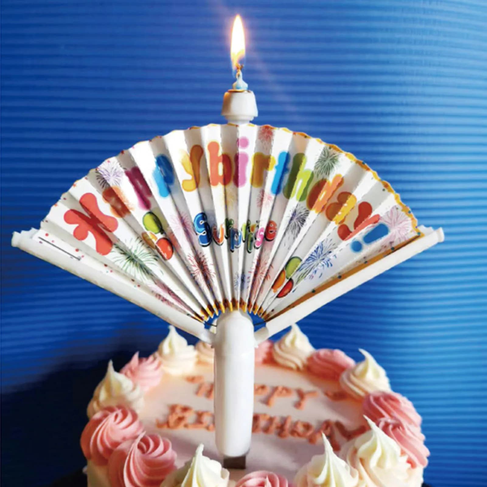 Bougie d'anniversaire avec bannière de fan Joker, matériau sûr, bougies à motif de clown au design unique pour décorer une gâteau de fête à thème d'anniversaire