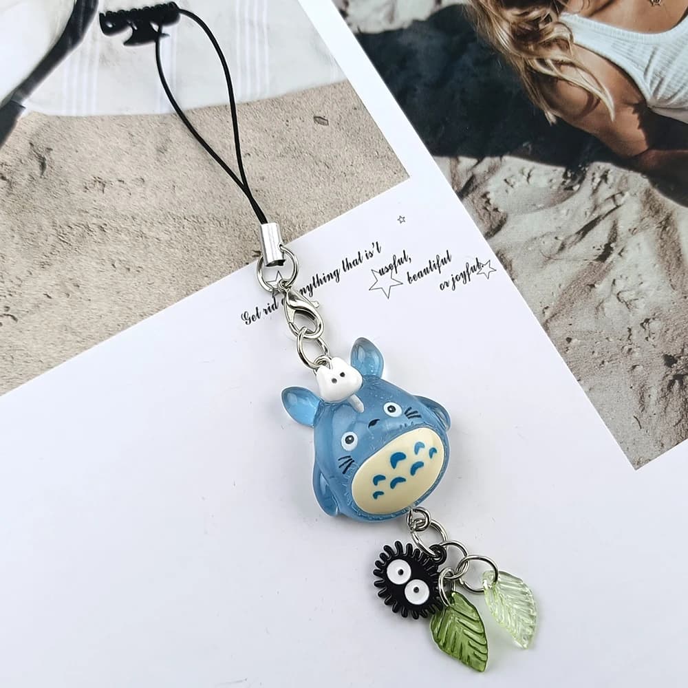 Porte-clés Totoro en forme d'animal bleu, breloque de téléphone, Sprite de suie, dessin animé bois, chat, pendentif Cosplay, accessoires faits à la main, cadeau Y2K