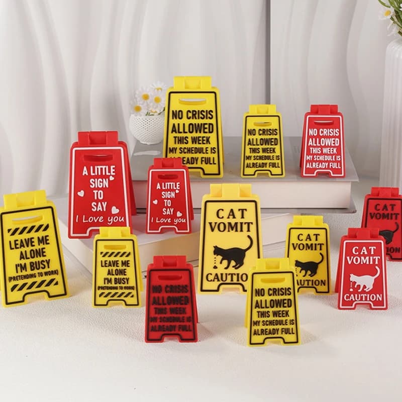 Signalisation d'alerte de maladie de chat de bande dessinée