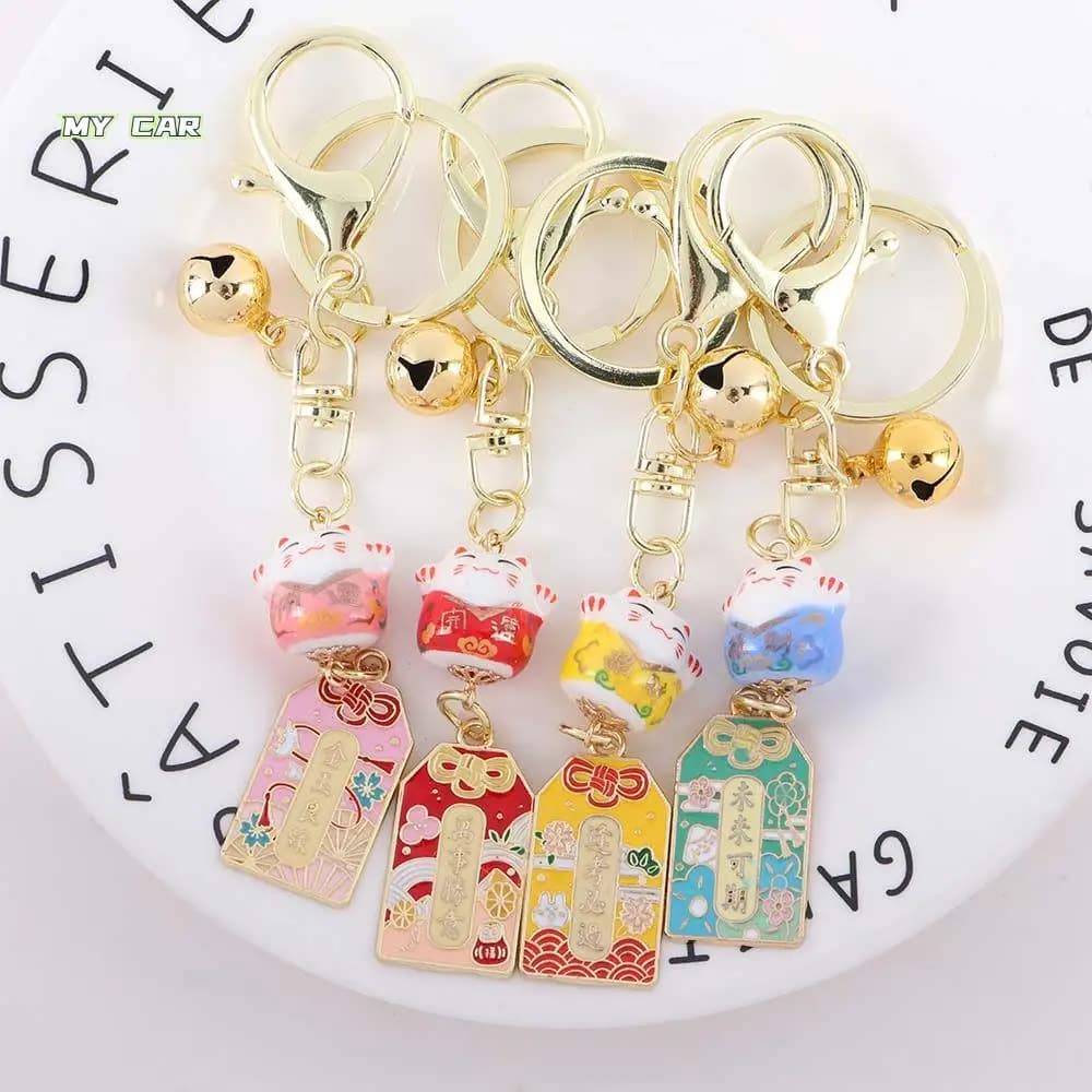 Cadeaux Couple mignon Maneki Neko cadeau céramique métal sac à dos pendentif clé boucle voiture porte-clés chat chanceux porte-clés amulette clé lanière