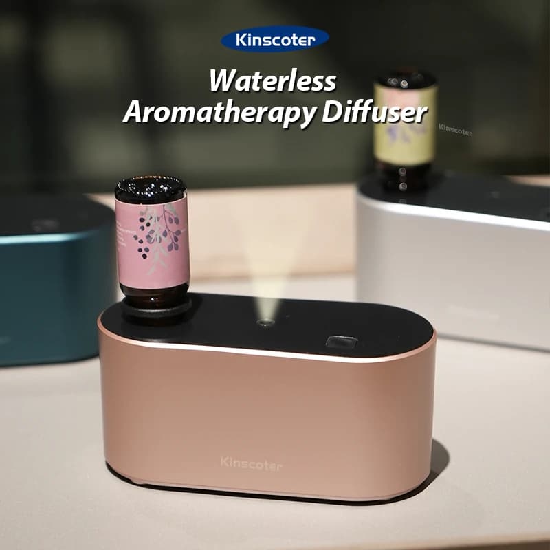 Les diffuseurs d'aromathérapie électriques refroidisseurs d'arômes sans eau fonctionnent avec des bouteilles d'huiles essentielles émettent des parfums parfaits