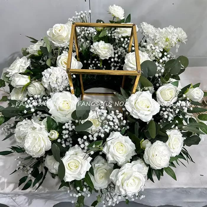 Centre de Table de mariage, chandelier décoratif, guirlande de fleurs, couronne de roses blanches, Arrangement Floral, accessoire de fête pour événement de noël