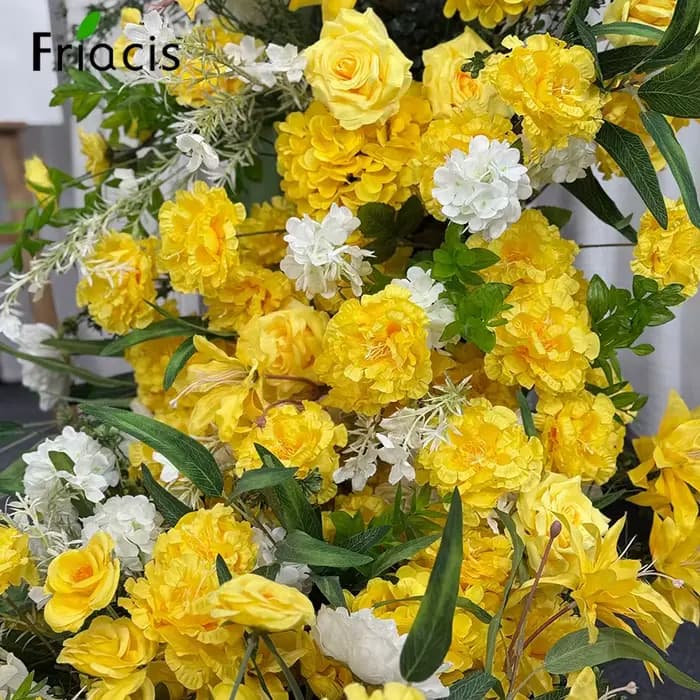 Arrangement Floral d'hortensia camélia jaune, arrière-plan de mariage en plein air, cadre en arc de fleurs, décor de Table d'événement, canapé, accessoire de scène