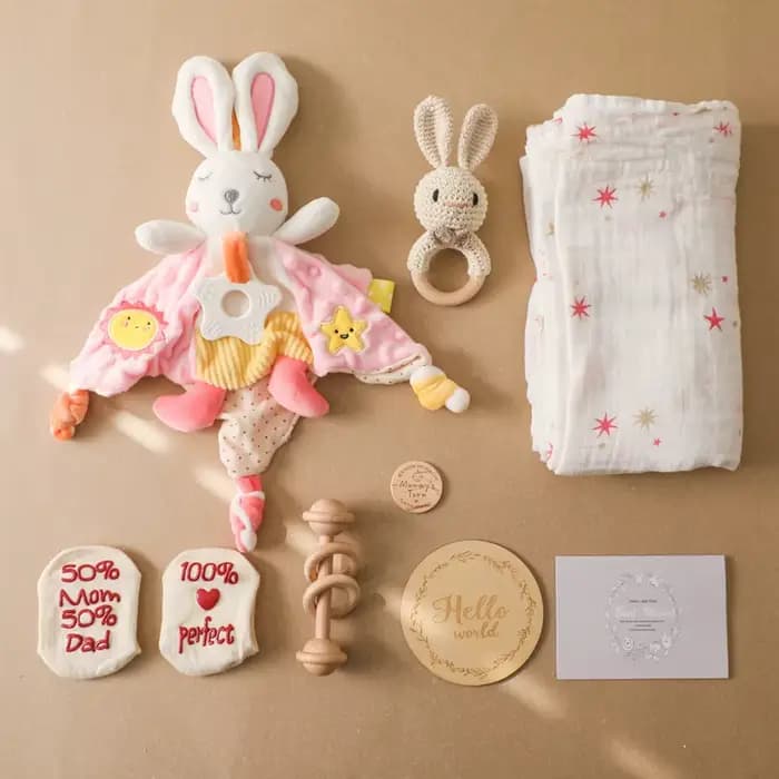 Coffret cadeau en bois pour bébé, ensemble hochet au Crochet, serviette confortable pour bébé, jouet hochet en Crochet, accessoires de photographie pour bébé, ensemble de jalon