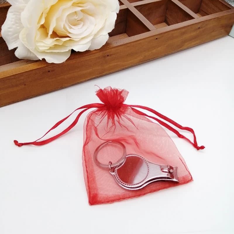 Ouvre-bouteille de bière avec logo personnalisé, idées de mariage, cadeau de faveurs, porte-clés