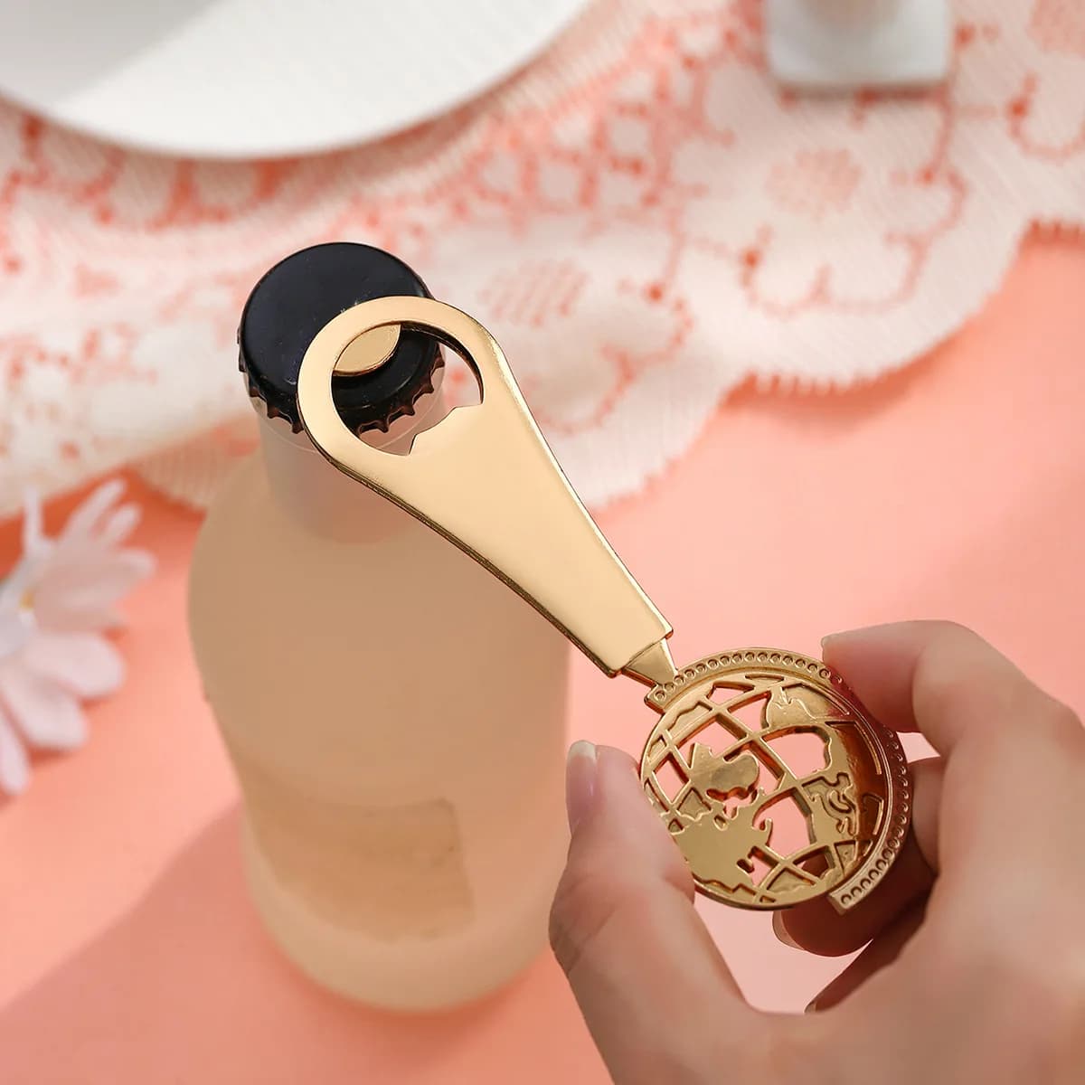 Ouvre-bouteille de bière en alliage, ouvre-bouteille de bière pour cadeaux de fête de notre terre dans une boîte cadeau