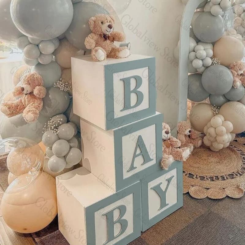 Boîtes bleues fumées pour bébé