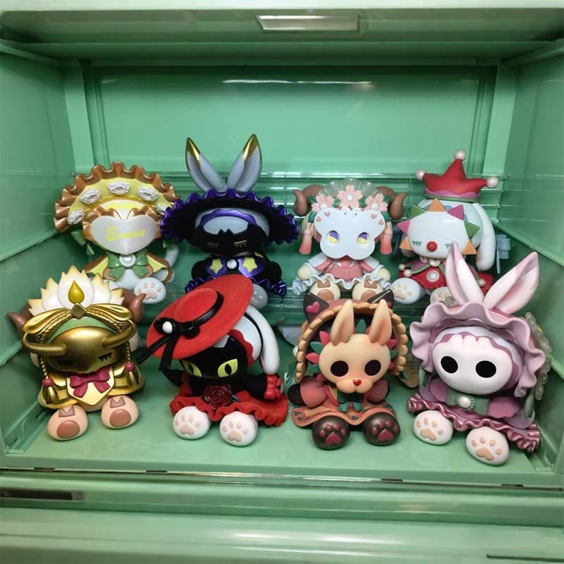 Boîte Mystère Emma - Série Masquerade Forêt Secrète - Figurine Anime Emma - Cadeau de Collection pour Enfants