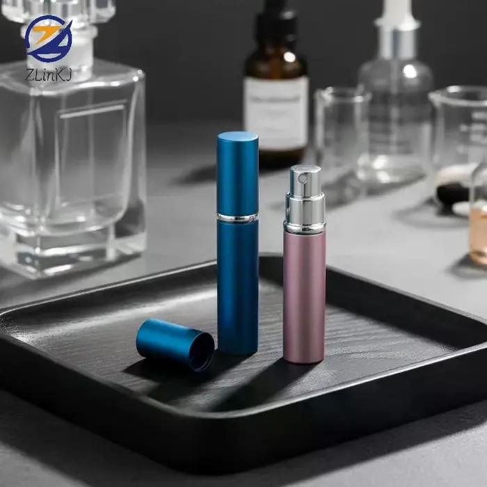 Atomiseur de parfum portable en aluminium de 5 ml, couvercle anti-fuite, plusieurs couleurs, idéal pour les voyages et l'usage quotidien.