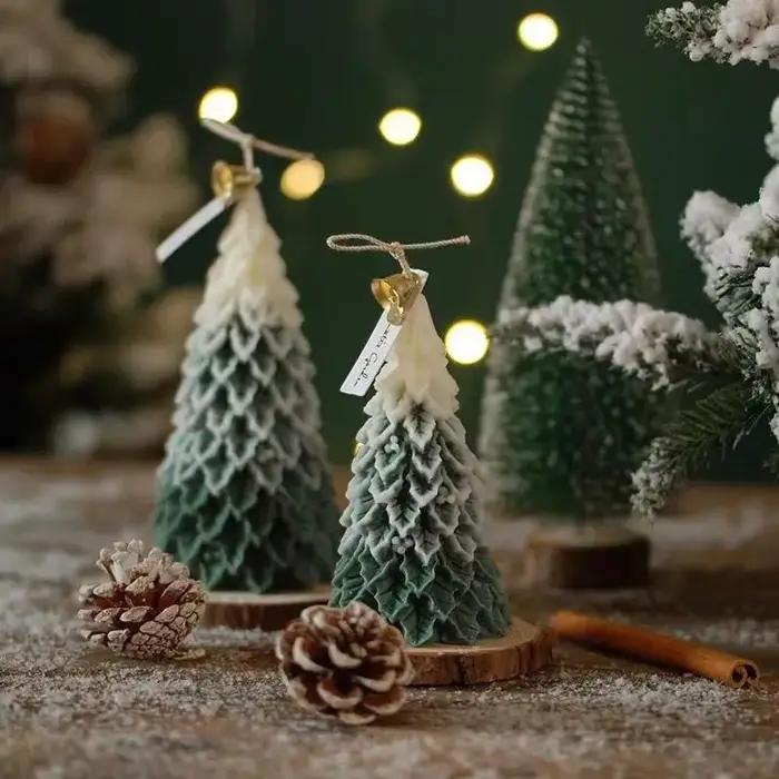 Bougies d'arbre de Noël sculptées à la main parfumées à l'aromathérapie pour la décoration de la maison et les occasions spéciales