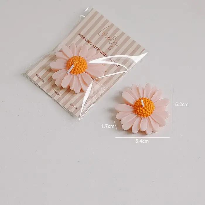 Bougie Daisy faite à la main